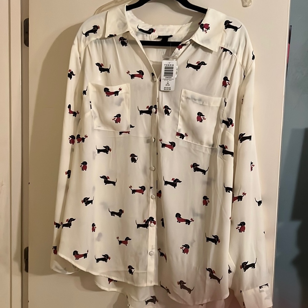 TORRID button-down dachshund blouse size 3